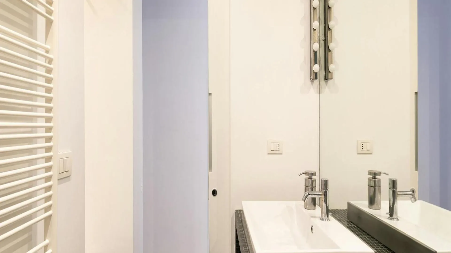 Castlewood Commons - Luxury Collection Of Apartments Rome 0*,  Italy